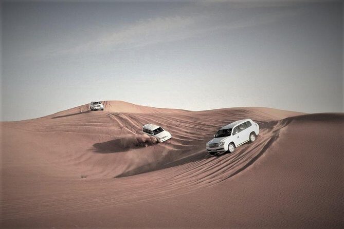 Desert Safari – Morning, Afternoon, Sunrise & Sunset Options - Entering the dunes: how the dune-bashing session really works