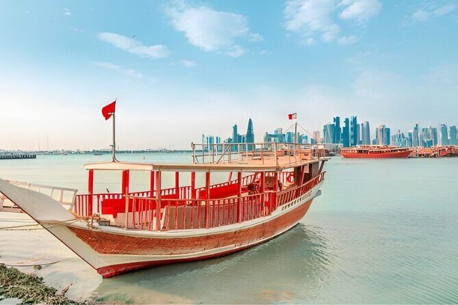 Doha City Highlights Guided Tour With Dhow Cruise - Doha Corniche: The 7 km Waterfront Stroll That Links Old and New