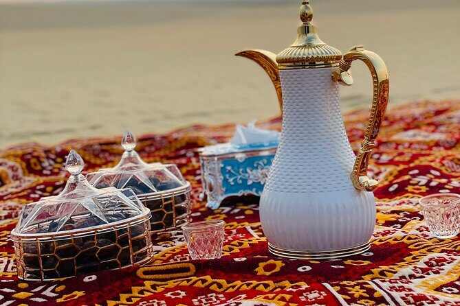 Doha Desert Safari: Dunebashing, Camel, Sandboarding & Inland Sea - Sandboarding vs Sandsurfing: Choosing Your Way to Play in the Sand