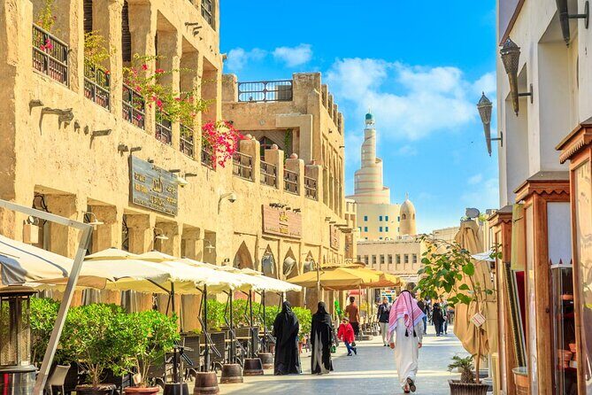 Doha Guided City Tour Souq Waqif, Katara, Pearl Qatar - The guides: what stands out from the on-the-ground experience