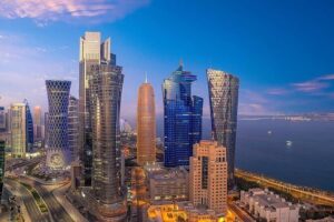 Doha Highlights Guided Tour With Dhow Cruise - The city-drive route: desert rose architecture and skyline photo time