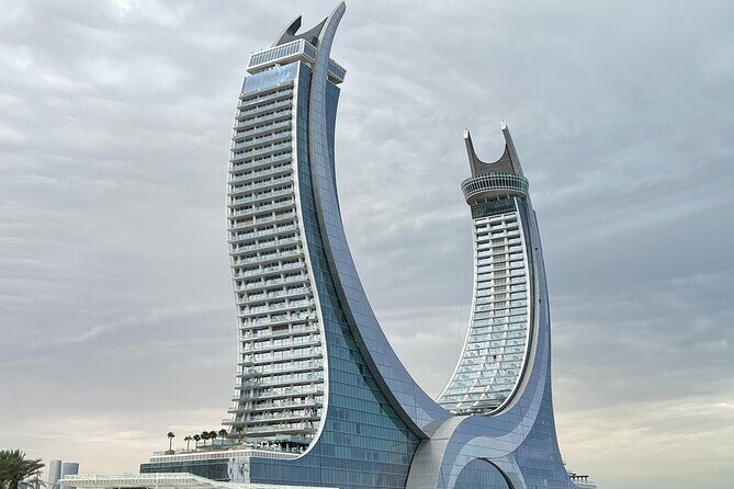 Doha Highlights Guided Tour With Dhow Cruise - Corniche-to-boat timing: why the drive matters before sailing