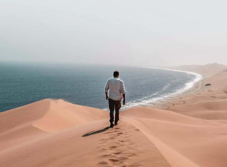 Doha: Inland Sea Desert Safari with Sunset & Sunrise Views - Sealing Beach and Mesaieed: Camel Time and a Coastal Detour