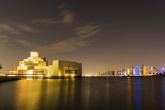 Doha Night City Tour With Pickup From Doha airport and Hotels - The Pearl-Qatar and Porto Arabia: modern luxury with waterfront swagger