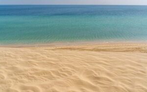 Doha Private Desert Safari, inland sea, sand boarding - Pickup From Doha and the SUV Ride: More Than Just Getting There