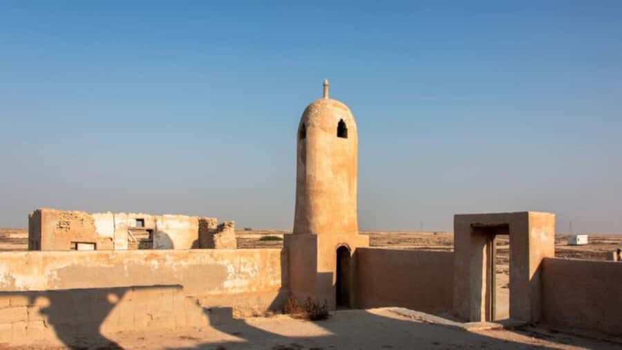 Doha: Private North Qatar Tour, Mangroves, & Zubara Fort - Jumail abandoned village: Alkubaisi tribe stories in the open air
