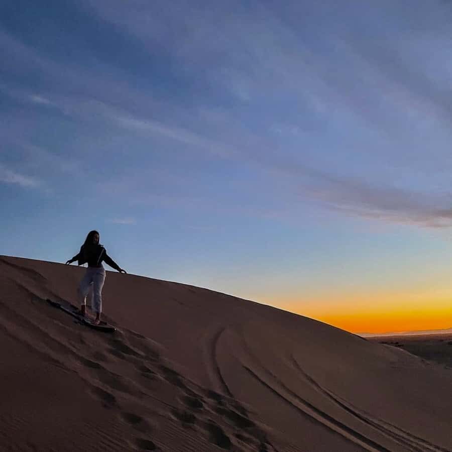 Doha: Sunset Safari, Dune Bashing, Sandboarding & Camel Ride - What to wear and bring for a smooth safari