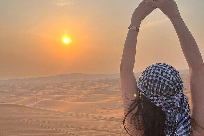 Fullday City Tour and Desert Safari with Camel Ride and SandBoard - Sandboarding at Khor Al Udaid and the Inland Sea Finish