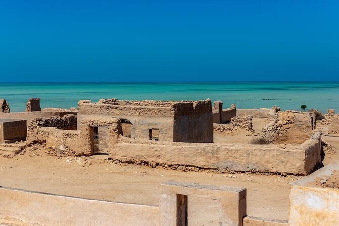 North of Qatar Tour, Zubara Fort, Mangroves, Jumail Village - Stop 4: Al Zubarah Fort, UNESCO, and the pearl trading storyline