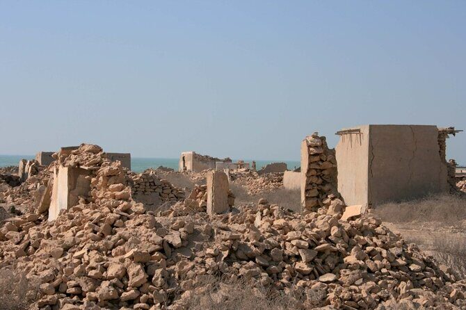North of Qatar Tour|Zubara Fort, Purple Island & Mangroves Colony - Purple Island (Jazirat bin Ghanim): the mangrove walk that feels calm