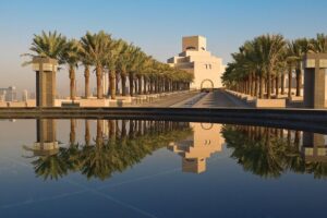 Private Express Doha City Tour - The Pearl Island: oyster-shaped luxury and easy photo moments