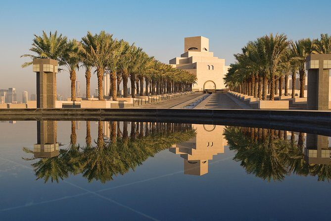Private Express Doha City Tour - The Pearl Island: oyster-shaped luxury and easy photo moments