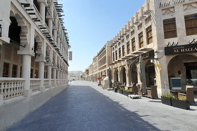 Walking Tour: Discover Souq Waqif, An Almost Free Walking Tour - The horse and camel pen: up close without the museum vibe